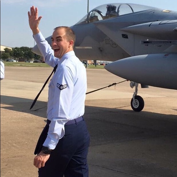 Meet your Posher, Dede - Picture 4 of 5